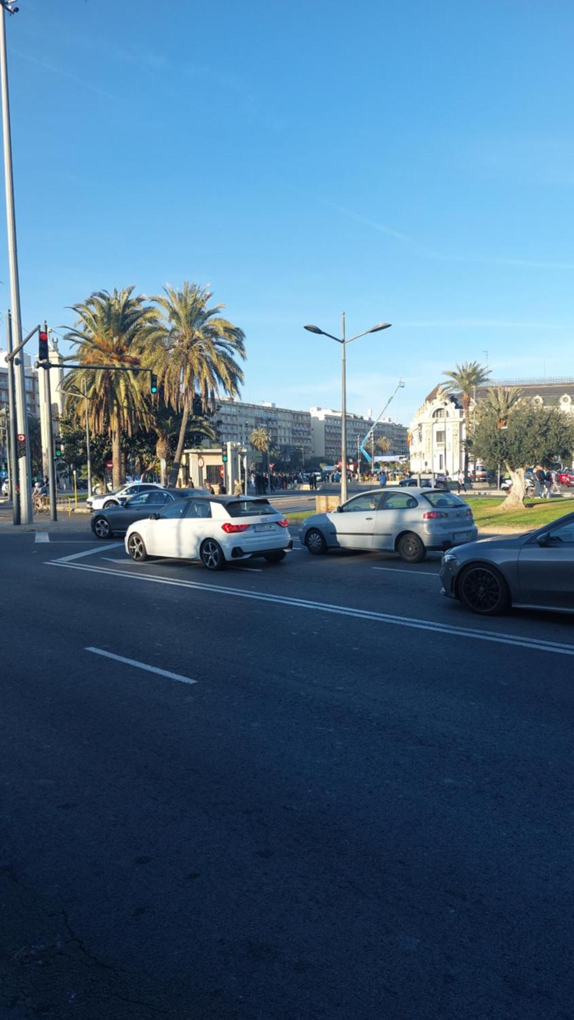Lyesblb Aparthotel Valencia Buitenkant foto