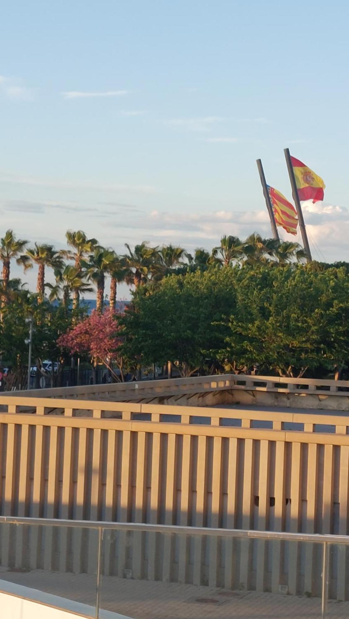 Lyesblb Aparthotel Valencia Buitenkant foto